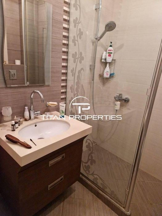 Дава се под наем Двустаен апартамент в Варна, Аспарухово - 65 кв.м за 450 € - Снимка #7