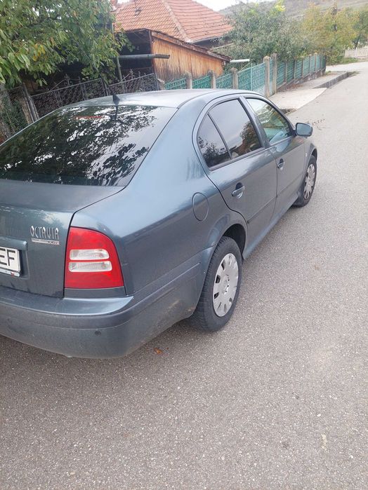 SKODA OCTAVIA 1.6 ( 102 cai ) euro 4