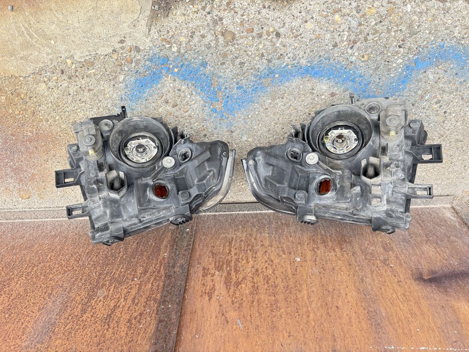 Фарове за Nissan Pathfinder R51