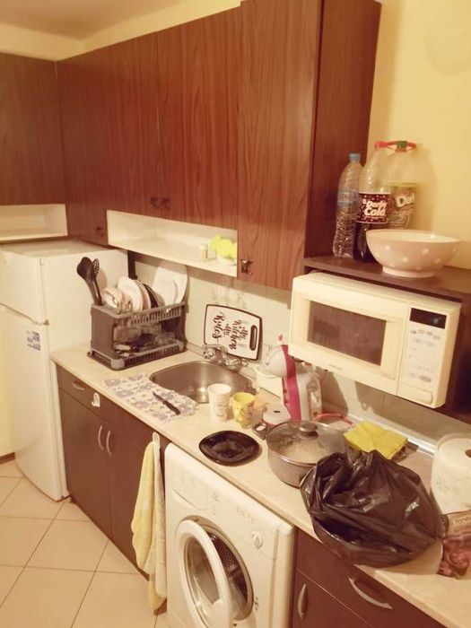 Дава се под наем Тристаен апартамент в Бургас, Братя Миладинови - 110 кв.м за 204 € - Снимка #2