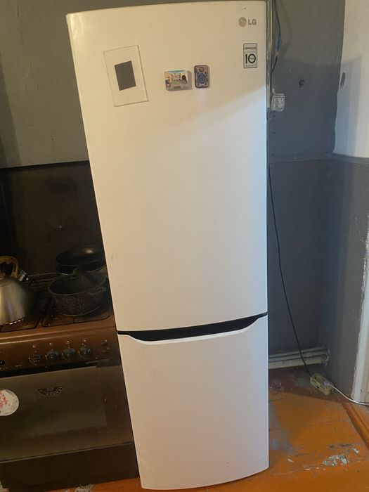 Холодильник LG