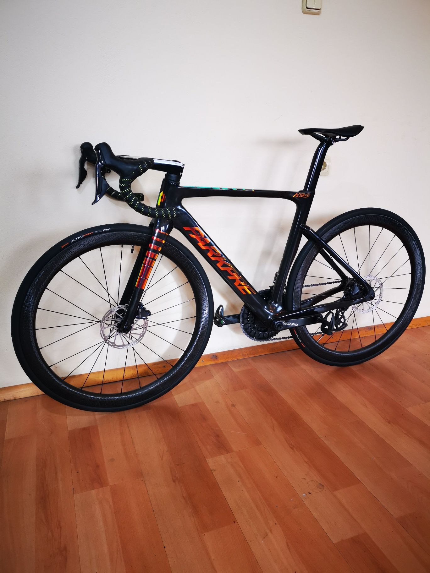 Cursiera full carbon Parkpre K99