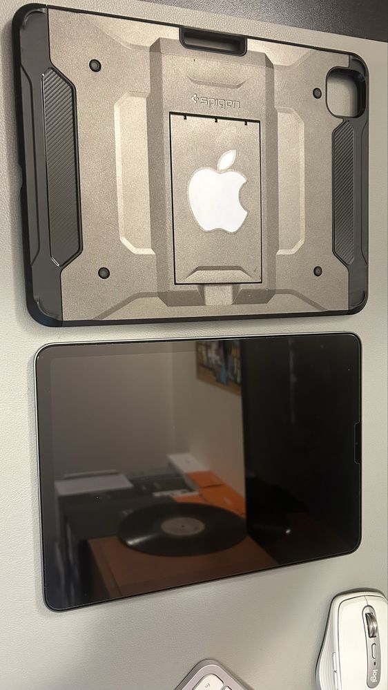 iPad Air 5 + husa IMPECABIL (5th generation) 2022 M1 256Gb Wifi