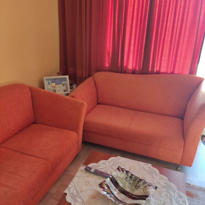 Холна гарнитура - тройка, двойка и фотьойл.