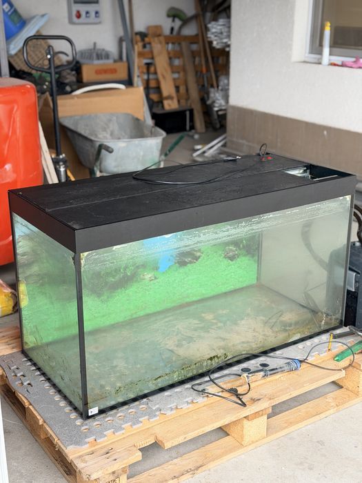 Acvariu 330 L cu pompa Eheim profesionala