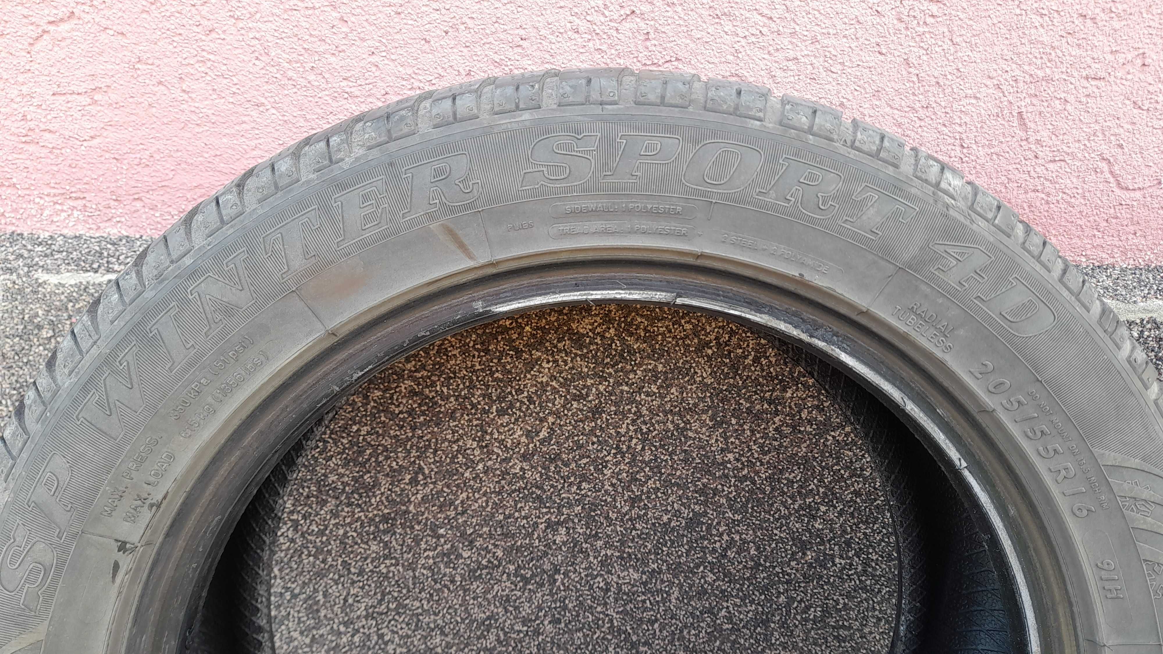 2 anvelope iarna: Dunlop SP Winter Sport 4D 205/55 R16 91H