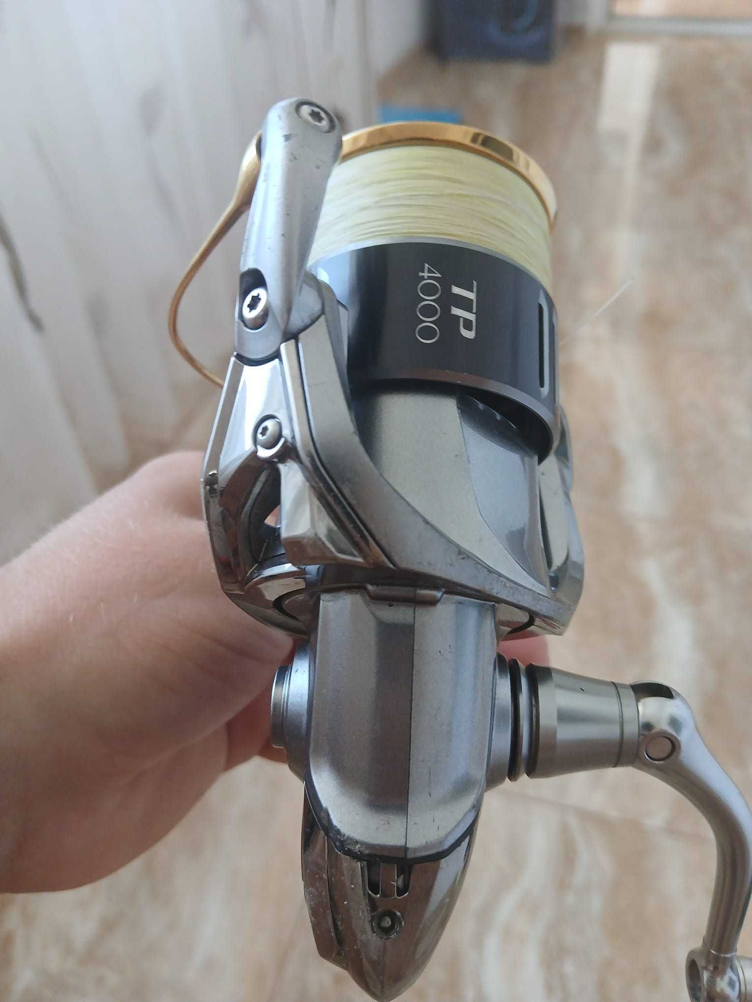 Vand mulineta shimano twinpower 4000HG