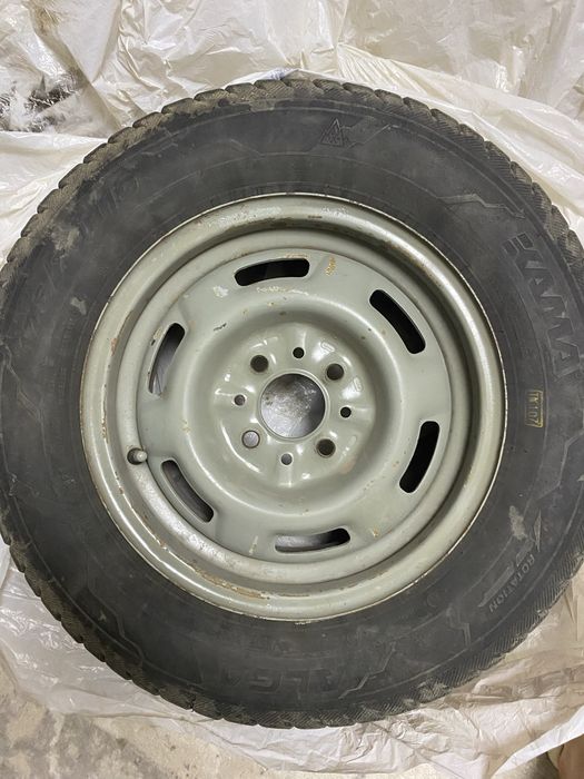 Продом диски с резиной на 13 175/70/13.