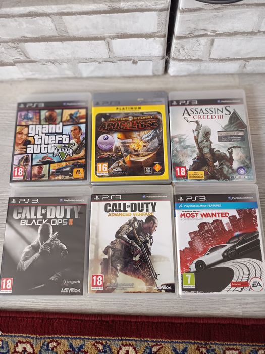 Vând PS 3 și 20 jocuri
