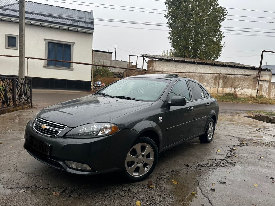 Gentra avtomat 3pazitsa