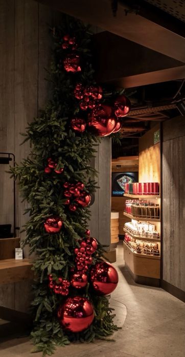 Новогоднее оформление и декор