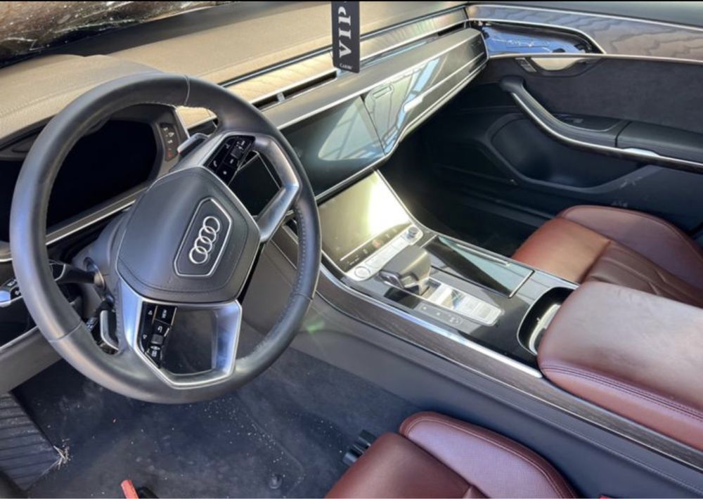 Audi a8 2018 на части