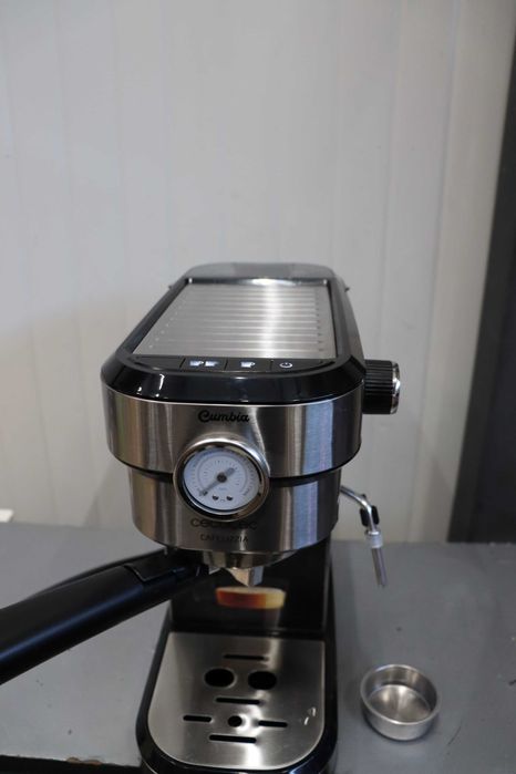 Кафемашина Cecotec Cafelizzia 790Pro, 1350W, 20Bar,разпенител за мляко