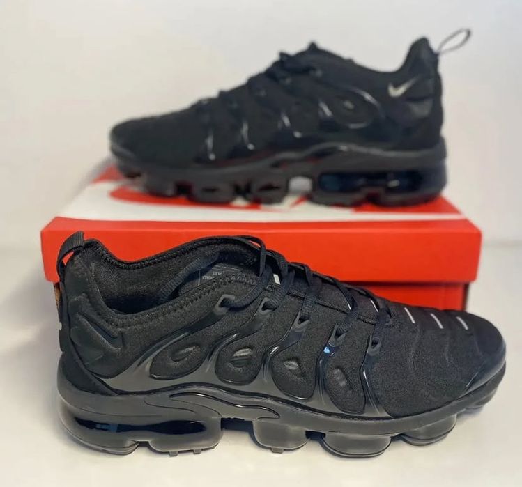 Nike VaporMax “Triple Black”