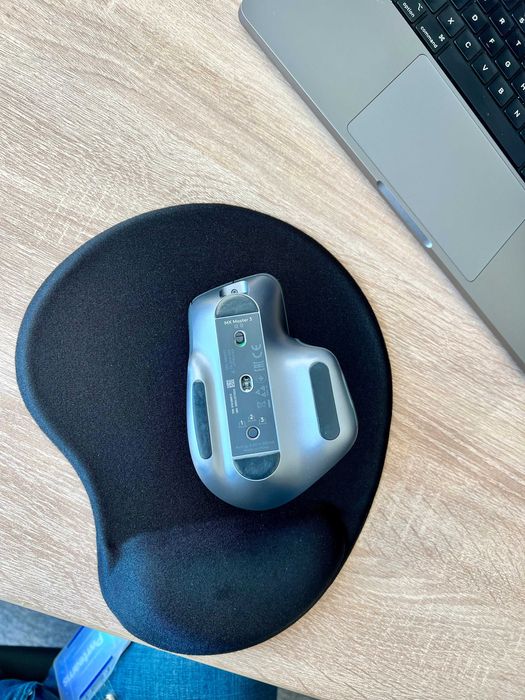 Мишка “Logitech MX Master 3”