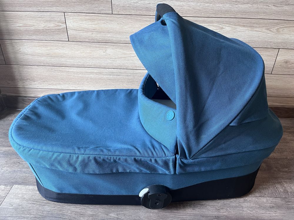 Cybex зимен кош / кош за новородено