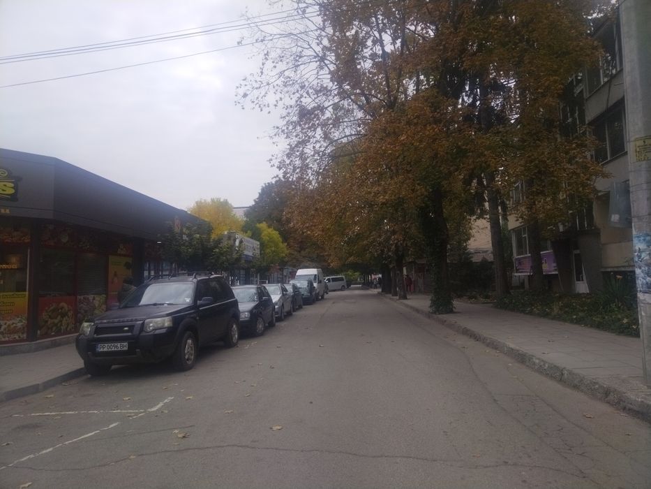 Собственик продава таванско ателие - Идеален център на гр. Разград 
Ст