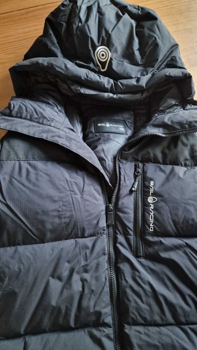 Vand geaca Sail Racing, ca noua