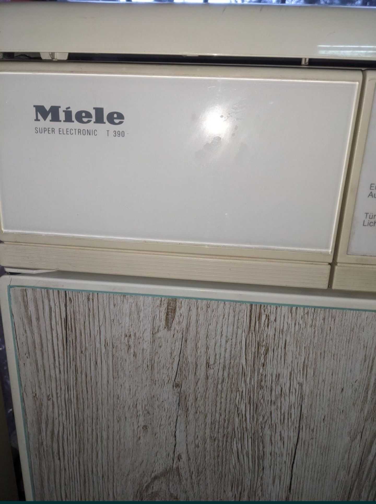 Сушилня Miele T390