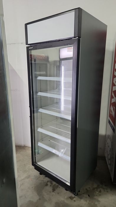 Vitrina frigorifica simplă