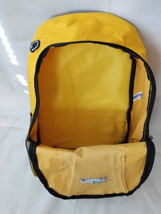 Раници FASTBREAK  30 литра и Nestea жълта