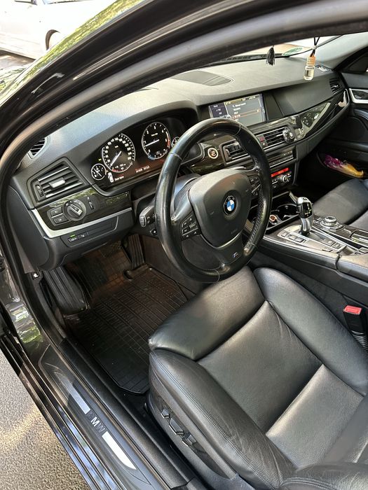 Vand Bmw 530d anul 2011 km reali verificabili!