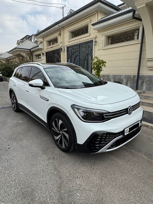 Volkswagen ID6 Crozz 510 EV Pure+