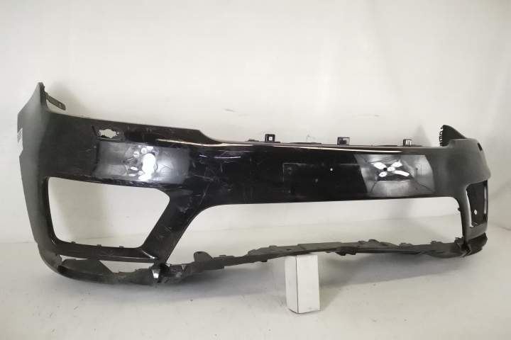 Предна броня Оригинална със сензори и миещи устройства в добро състоян