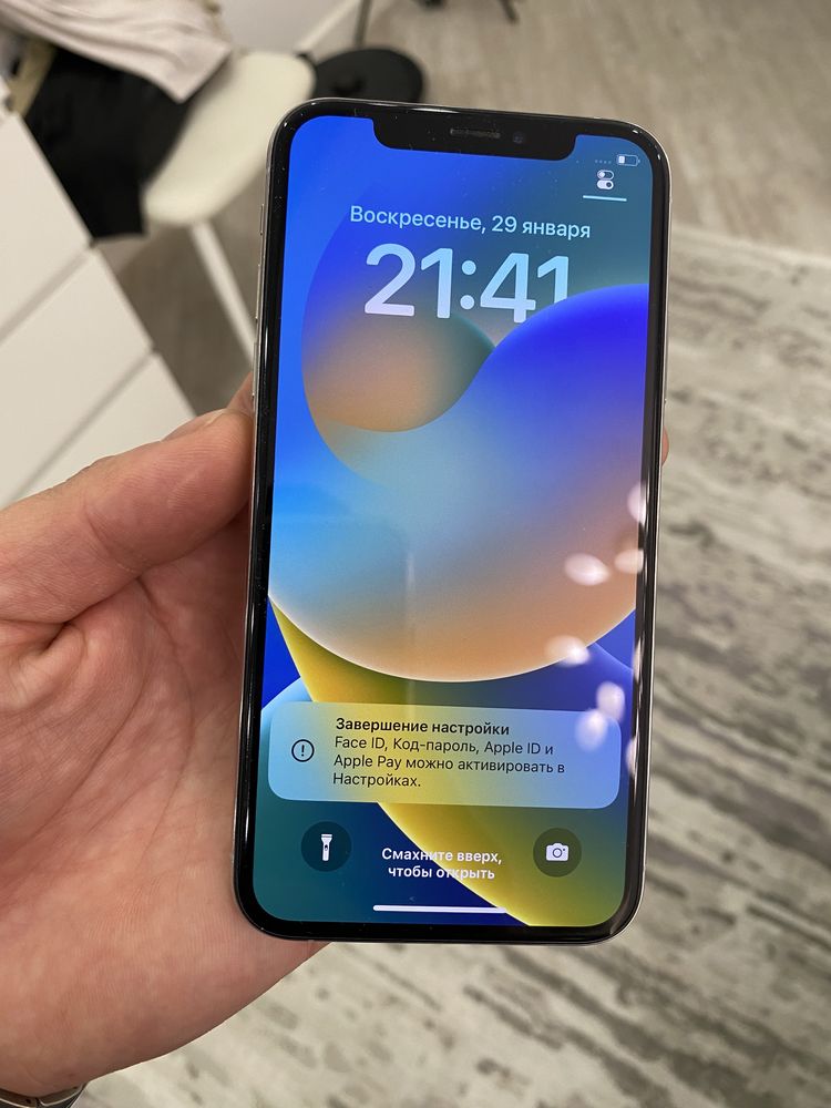 Продам iPhone Xs 256Gb Silver