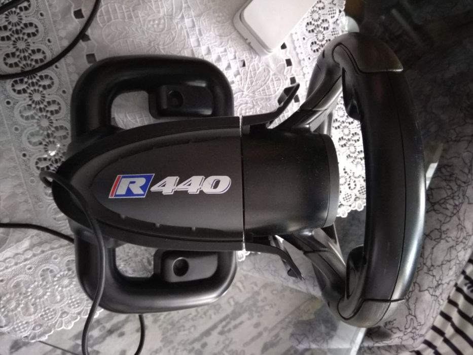 Волан.saitek R-440.forse feedbask