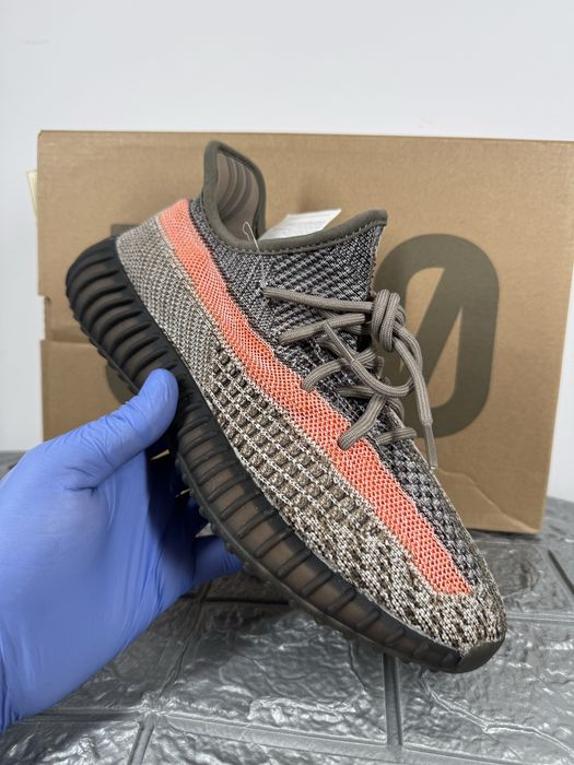 Yeezy 350 v2 Ash Stone