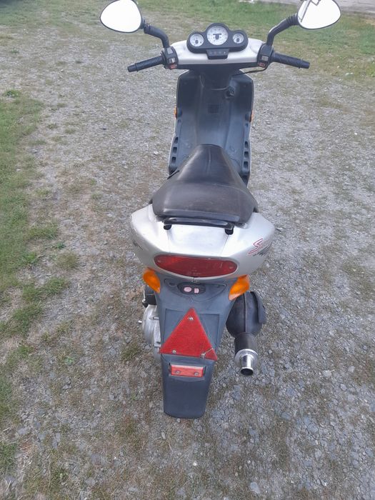 Scuter Peugeot speedfight 2