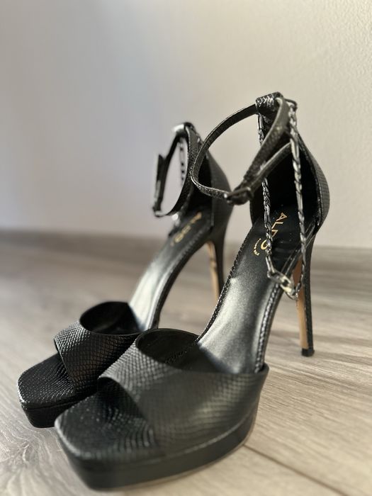 Vand pantofi aldo