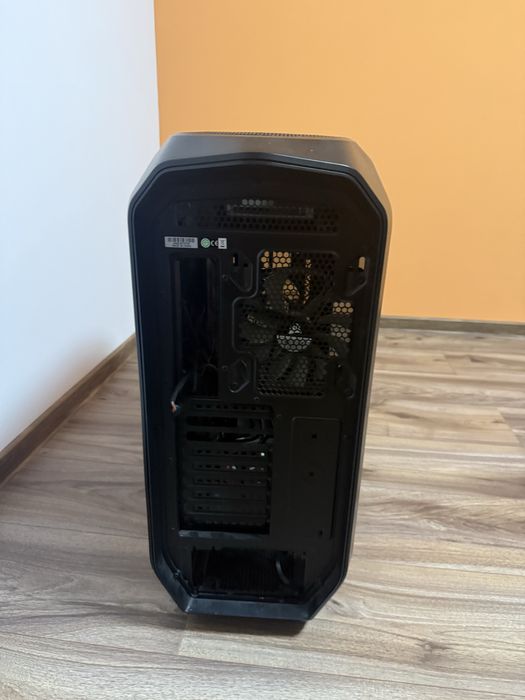 Carcasa PC Big Tower