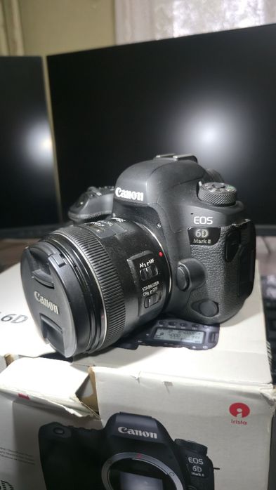 Canon 6D mark 2 + obiectic canin 35mm f2.0