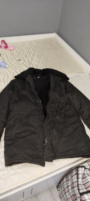 Продам зимний комбинезон и сапоги