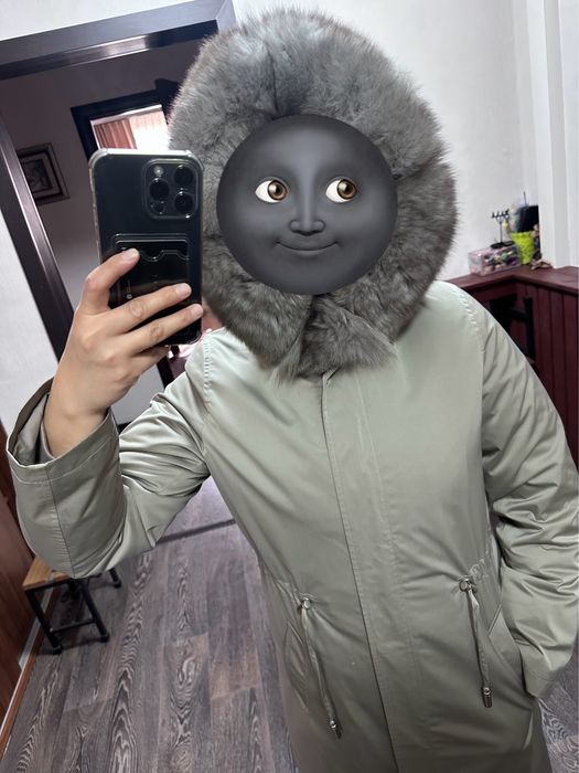 Пальто зимнее, меховое, в идеальном состоянии!