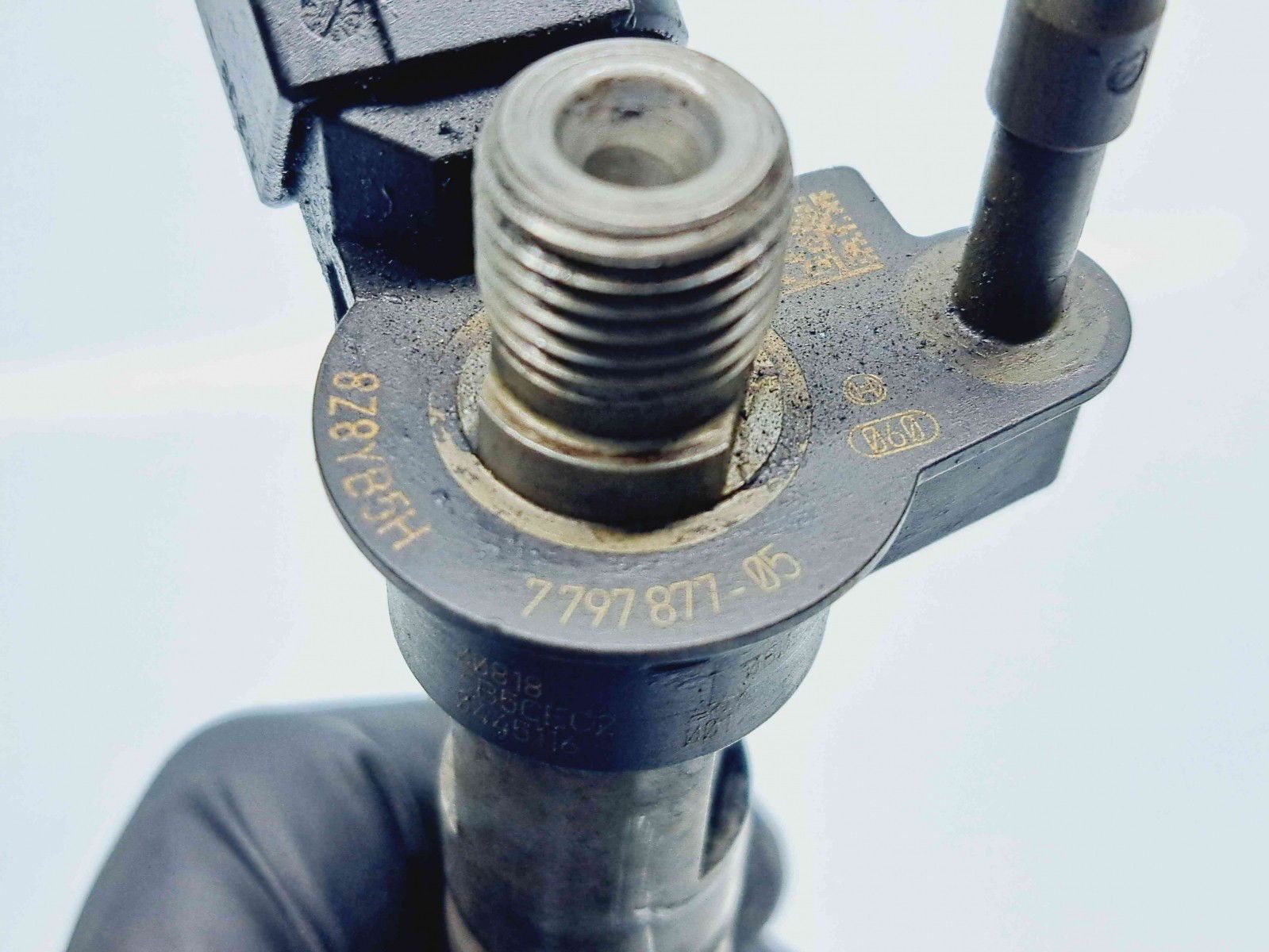 Injector Bmw X3 (F25) [Fabr 2010-2017] 7797877 | 0445116001 2.0 N47 13
