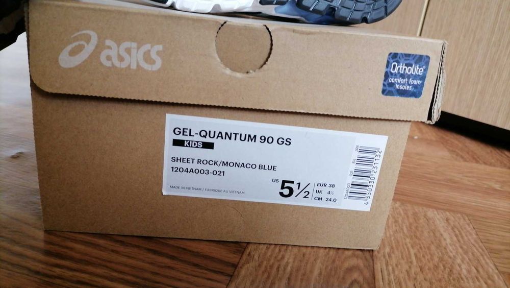 Дамски маратонки Asics