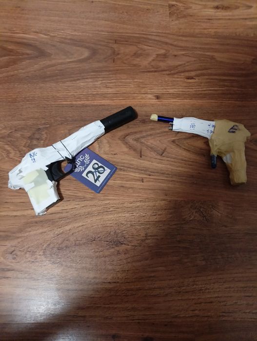 Ръчно направени еърсофт пистилети