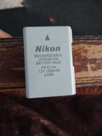 Vând baterie Nikon originală