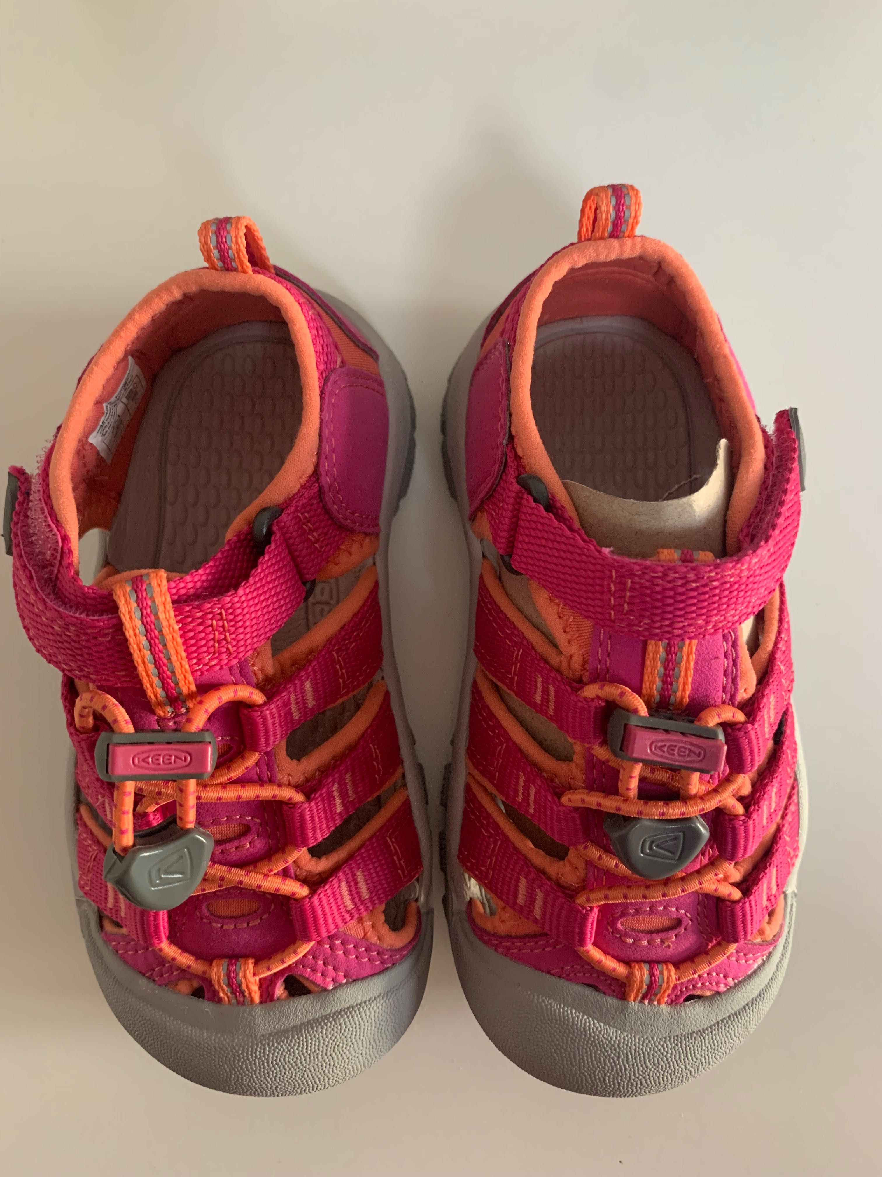 НОВИ сандали Keen Newport H2 1014251