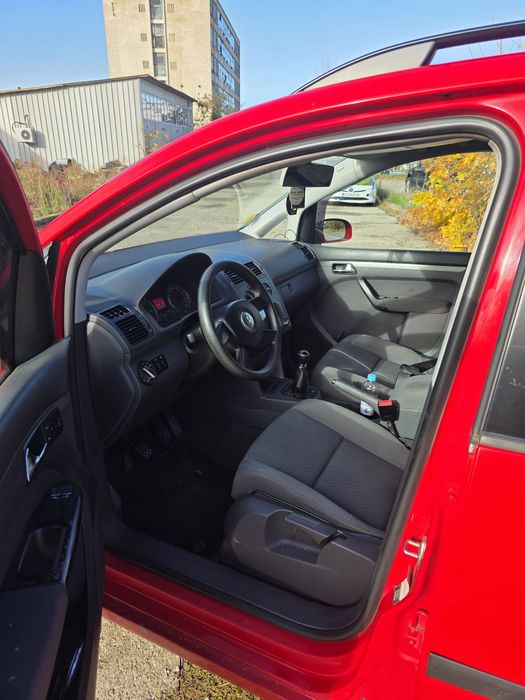 Vând VW Touran 1.9 TDI, 105 CP