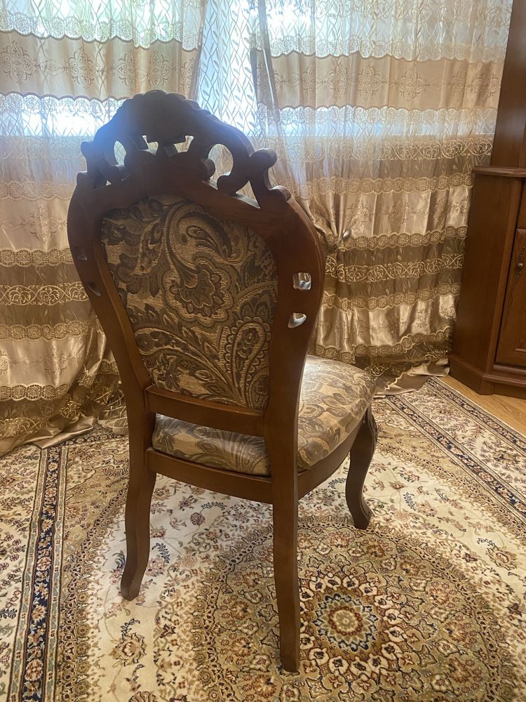 Продам стулья в отличном состоянии