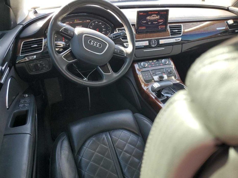 Audi A8L 4.0 tfsi