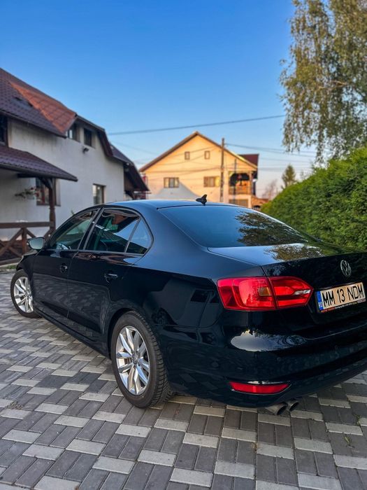 Vând VW Jetta an 2012