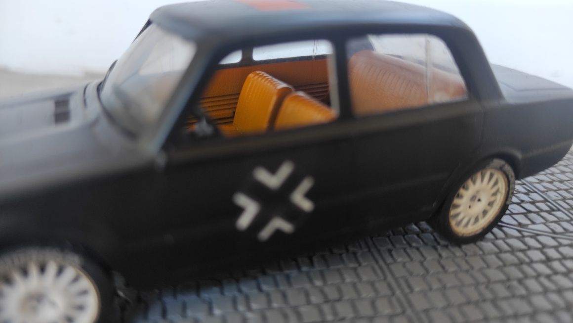 Метални модели мащаб 1:43