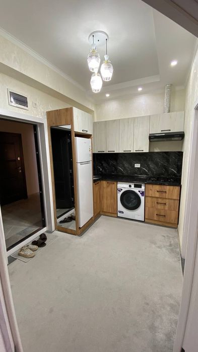 Vagzal qizil domda kvartira bor oilaga beriladi. Barcha sharoit mavjud