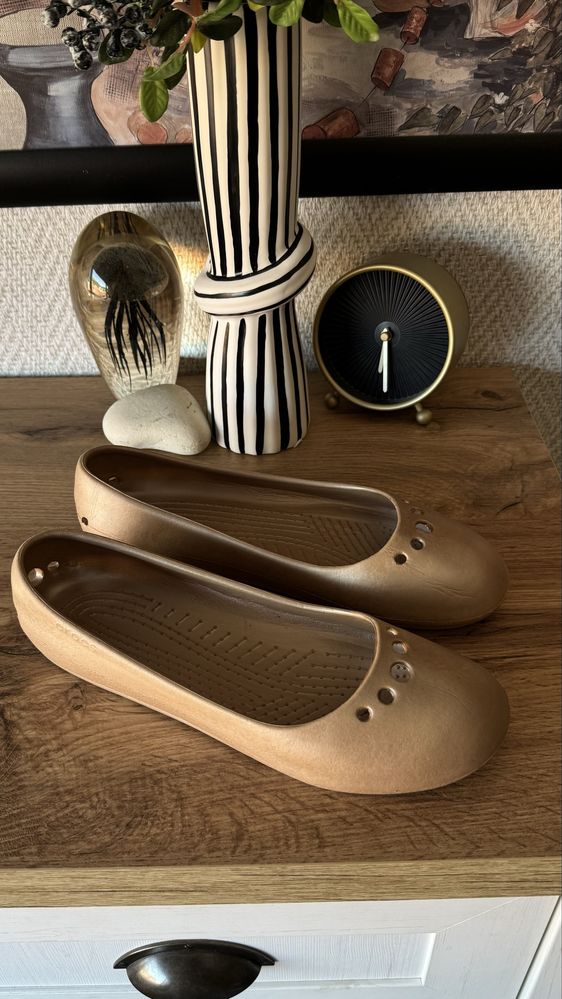 Нови дамски балеринки Crocs номер 39-40