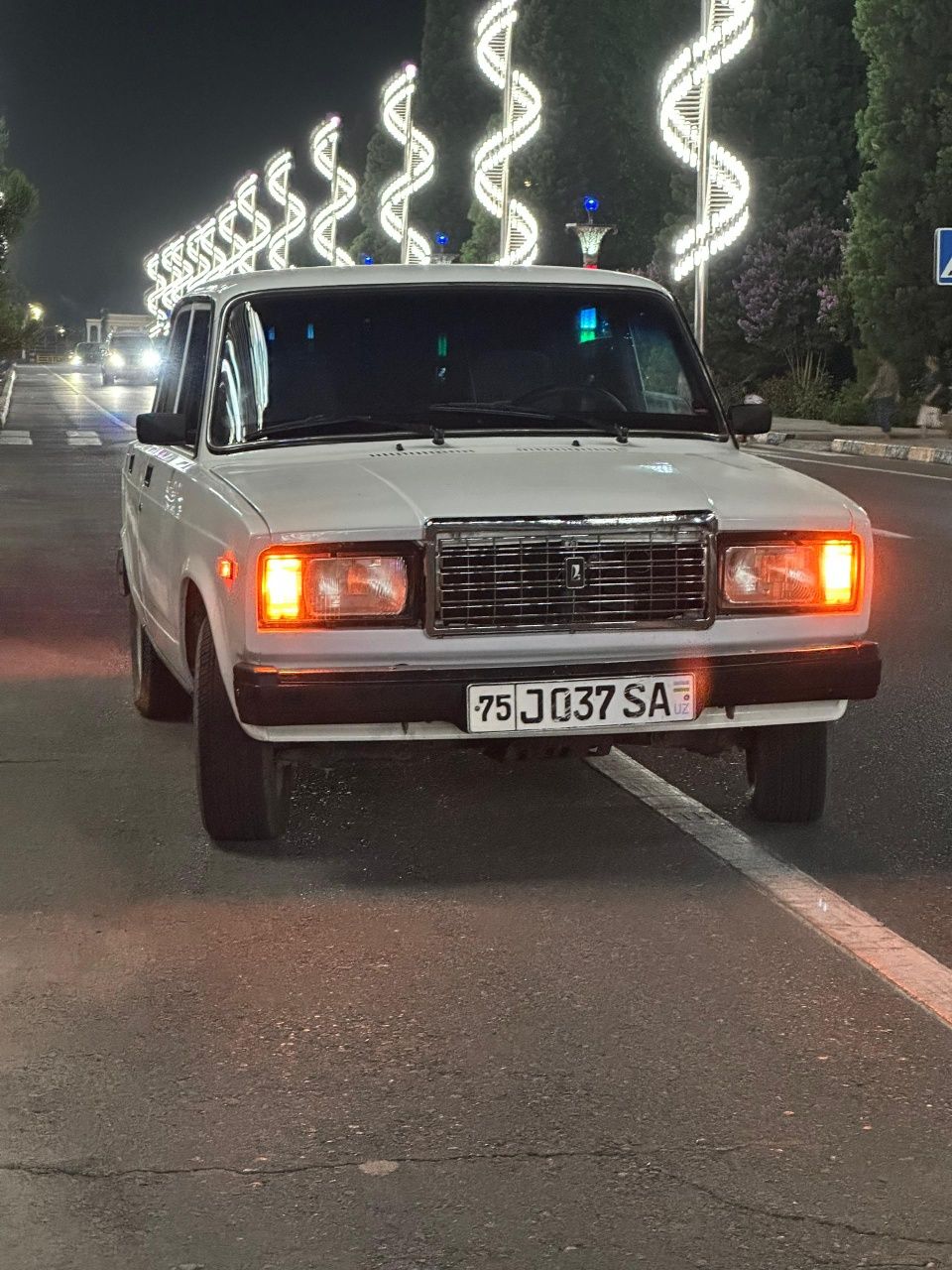 Vaz 2107 mator 21213,karobka 5tali,06 zadni most,yili 2008